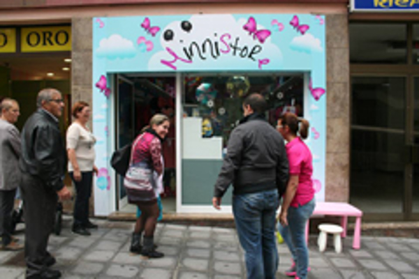 Abre sus puertas la décima franquicia MinniStore en Canarias