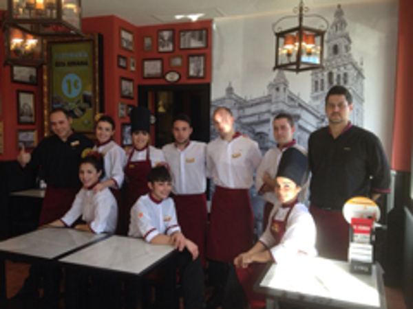 Una nueva franquicia 100 Montaditos abre en Villanueva de la Serena