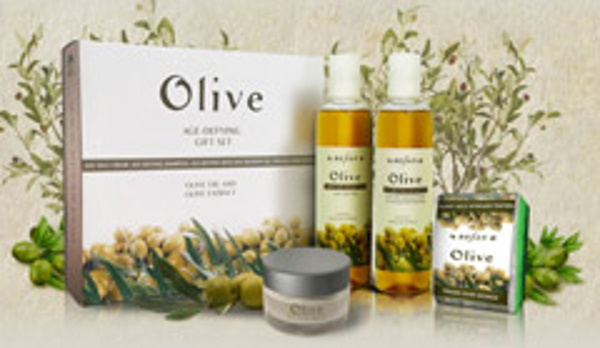 La red de franquicias Refan lanza un pack cosmético de oliva