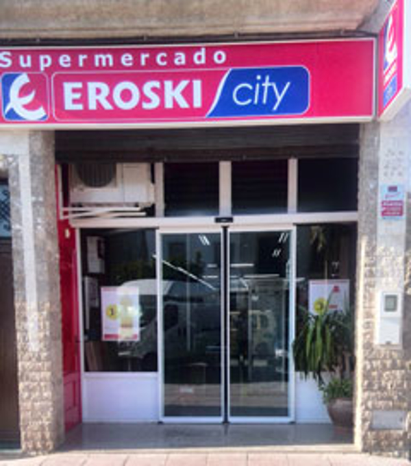 Eroski inaugura su primera franquicia de supermercado en Sevilla en 2015    