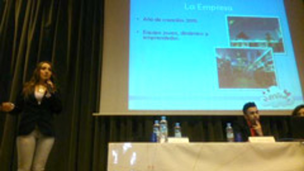 La red de franquicias MinniStore con los jóvenes emprendedores