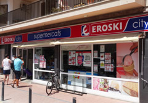 Eroski inaugura la séptima franquicia de supermercado en Mallorca en 2015