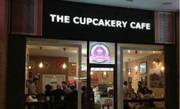 Éxito de Expansión THE CUPCAKERY CAFE