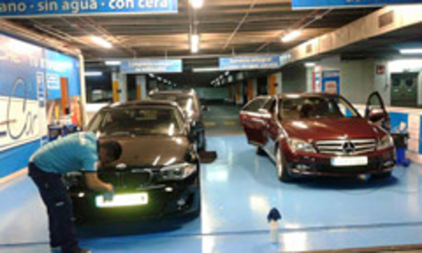 DertailCar abre su nueva franquicia en Gijón