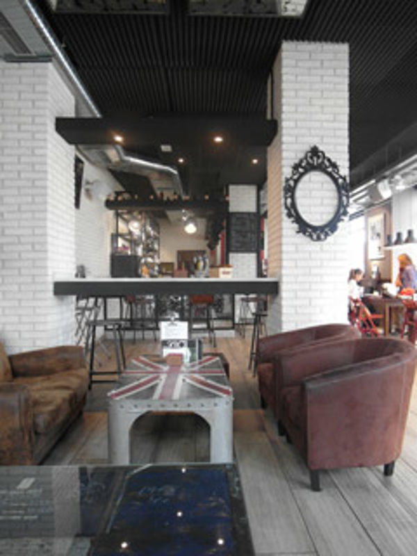 La franquicia Loft76 entre los clientes de La Nevera Roja mejor valorados a nivel nacional