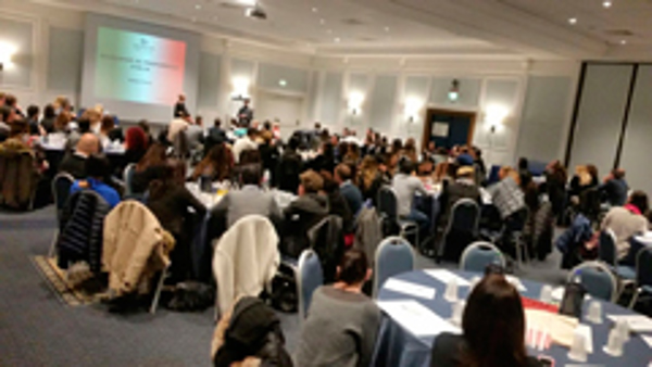 Equivalenza organiza un Taller de Perfumes para las franquicias de Italia