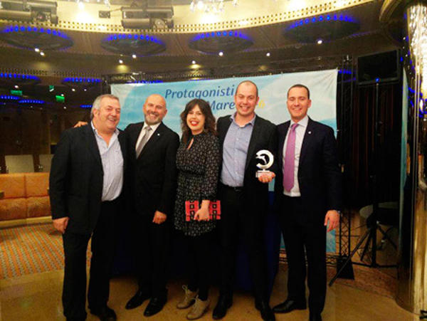 Costa Cruceros premia a las franquicias Dit Gestión con tres galardones por sus ventas de 2015