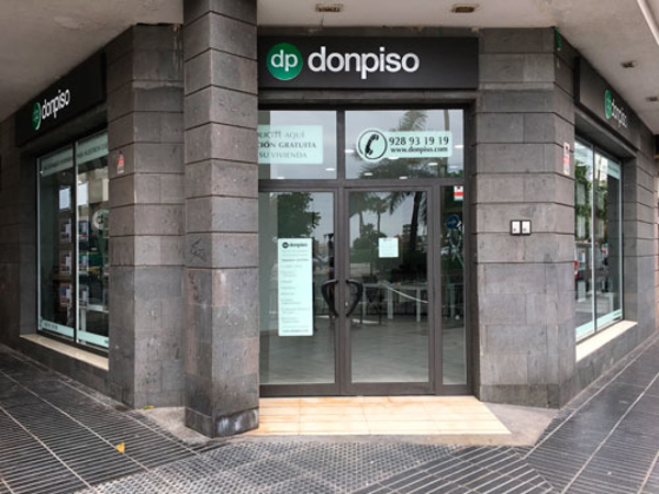 Inauguración de la franquicia Donpiso en las Islas Canarias
