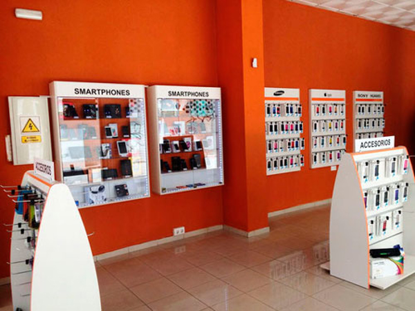 El Puerto de Santa María abre sus puertas a la franquicia de telefonía Tecnyshop