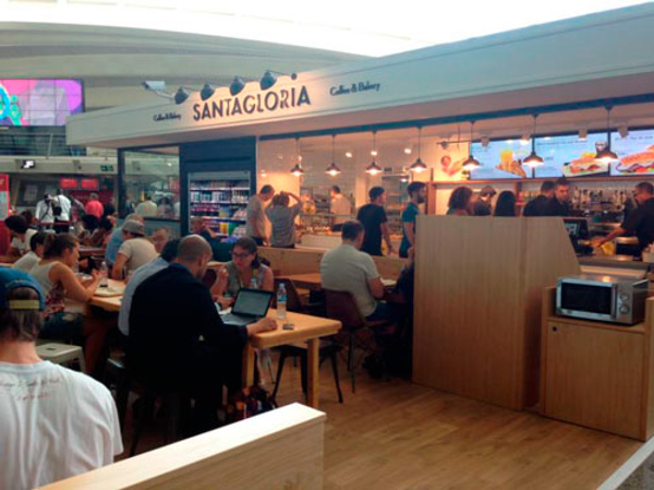 Areas abre una franquicia SantaGloria en el aeropuerto de Bilbao