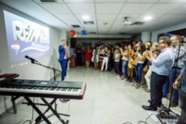 Se celebra el tercer aniversario de la franquicia ReMax Marítima