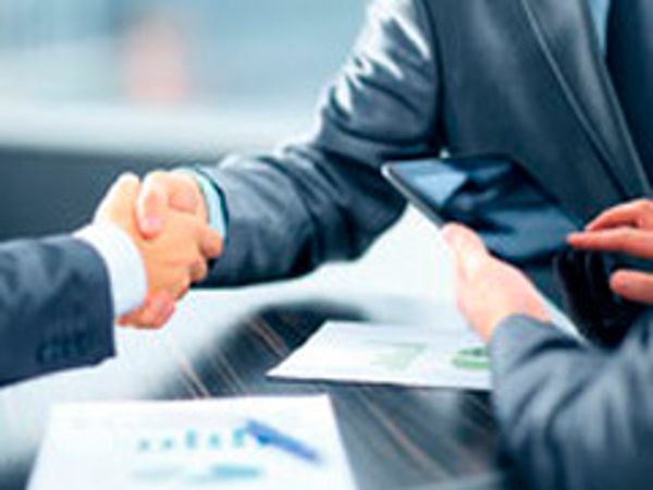 Tecnyshop firma una nueva franquicia en Algeciras, Cádiz