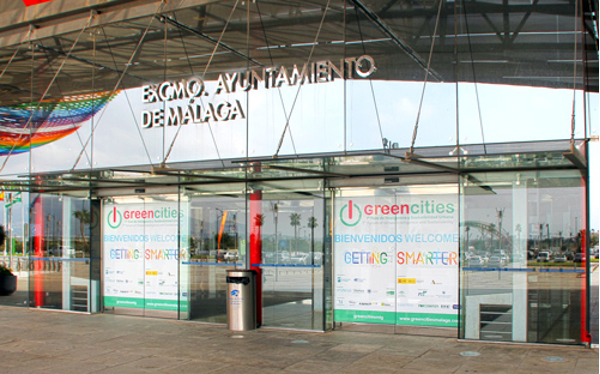 El Palacio de Ferias y Congresos de Málaga confía en la franquicia Copicentro