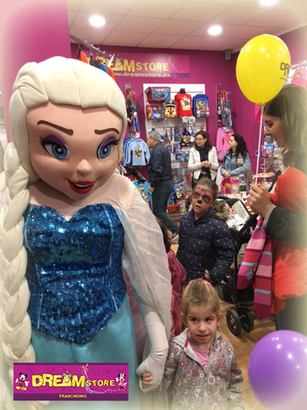 Nueva inauguración de la franquicia Dream Store en Guillena