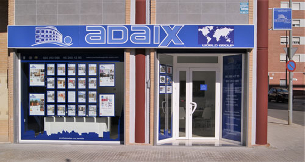 La primera vivienda EcoAdaix de las franquicias Adaix pone sus primeros cimientos