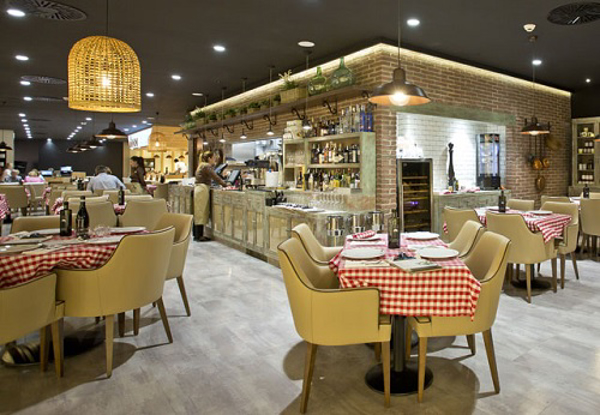 La franquicia Piccolo Andrea organiza un 'show cooking' en su restaurante de El Corte Inglés de Marbella