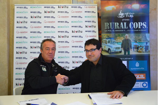 La franquicia Adaix patrocinará la película Rural Cops