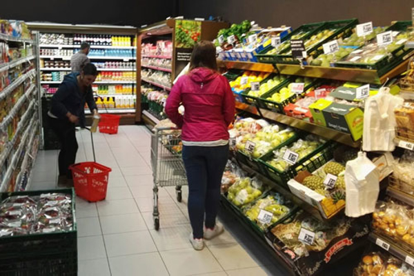 Eroski inaugura una nueva franquicia en la localidad malagueña de Villanueva del Trabuco