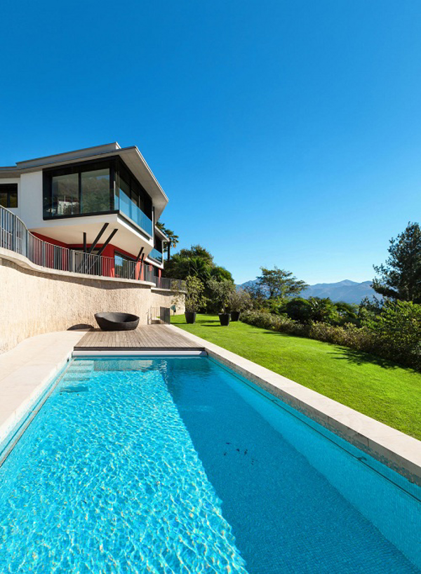 Piscinas en Alquiler la única franquicia especializada en la venta, alquiler y mantenimiento de piscinas.