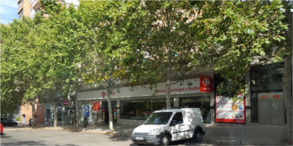 La franquicia Re/max Acción vende local gestionado por Carrefour a un grupo inversor español
