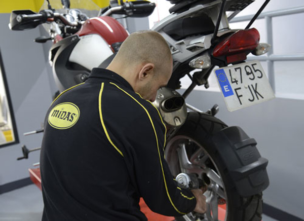 La red de franquicias Midas inaugura su segundo centro de mantenimiento de motos