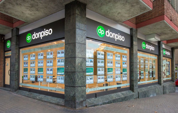 Donpiso asistió a al evento de franquicias FranquiShop Murcia para reunirse con los emprendedores