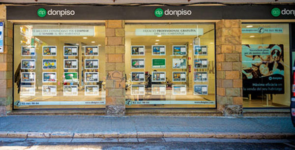 La urbanización de la costa catalana ha crecido un 58% en los últimos 20 años según datos de la franquicia Donpiso