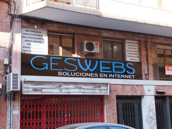 GesWebs inaugura dos nuevas franquicias en Alarcón y Girona 