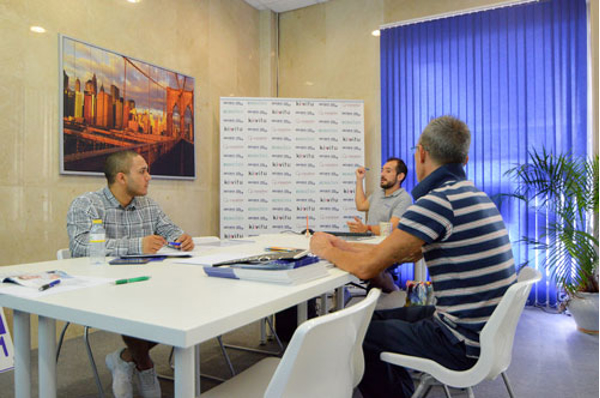 Nuevas formaciones en las oficinas centrales de la franquicia Adaix