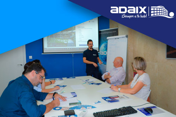 Terminan su formación las nuevas franquicias Adaix de Zaragoza y Terrassa