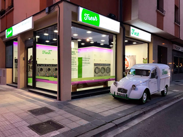 La Franquicia de lavanderías autoservicio Fresh Laundry inaugura su primer centro en Navarra
