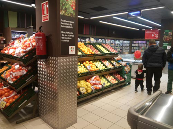 Eroski inaugura una nueva franquicia de supermercado en Oñati