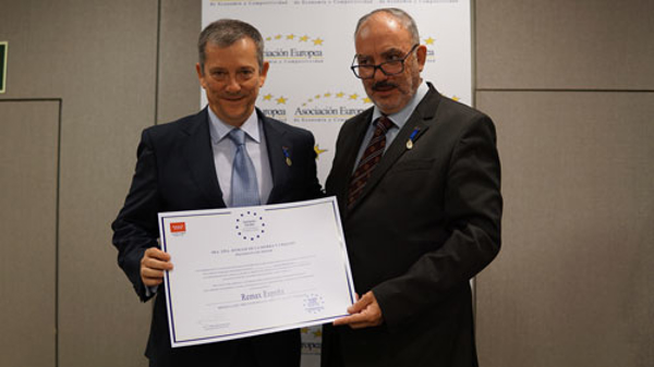La franquicia Re/max España, reconocida con la medalla al mérito al trabajo