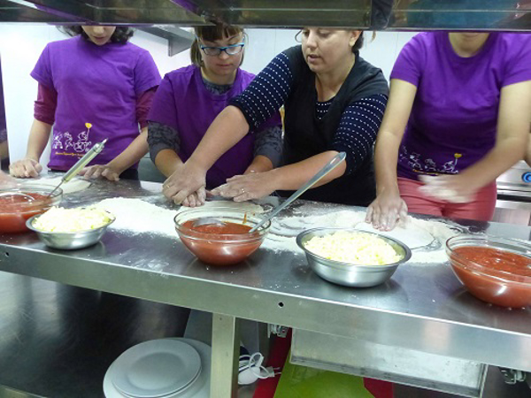 Capisco Pizza en colaboración con el Colegio de Educación Especial 