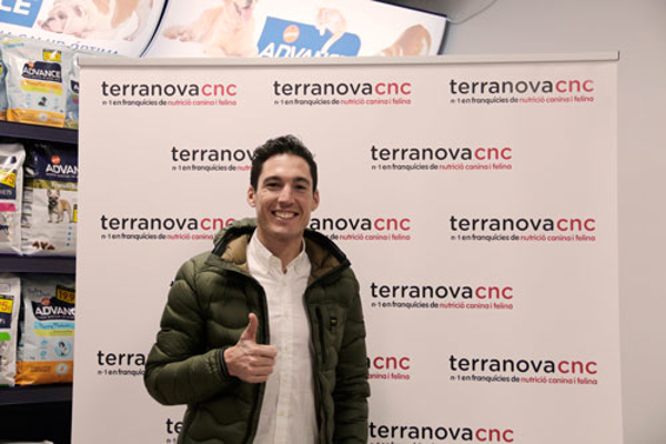 Aleix Espargaró ha inaugurado la primera franquicia TerranovaCNC en Figueres