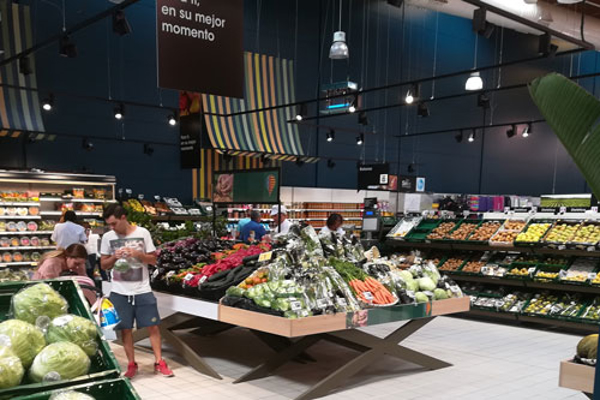 La enseña Eroski franquicia su tercer hipermercado