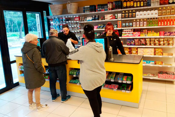 Eroski inaugura un nuevo supermercado franquiciado con la franquicia “Rapid” en Ibiza