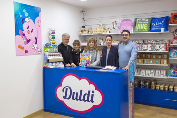 Catálogo exclusivo de composiciones con globos de helio Qualatex en las franquicias Duldi