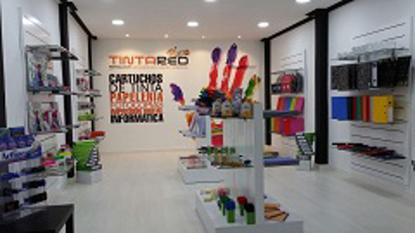 La franquicia TINTARED ayuda a sus clientes a buscar el regalo ideal para las Comuniones ¿Por qué?