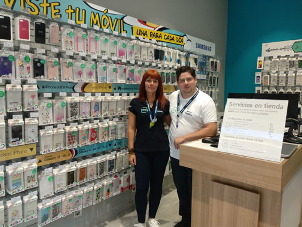 Phone House inaugura su primera franquicia en Culleredo, La Coruña