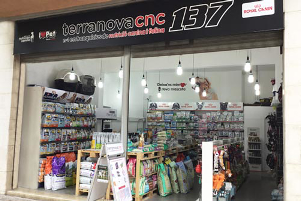 La red de franquicias TerranovaCNC abre su octava tienda en El Maresme