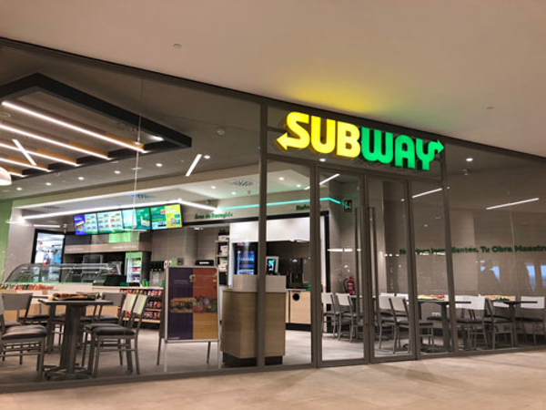 La franquicia Subway® abre en Sevilla su segundo establecimiento con el diseño “Fresh Forward”