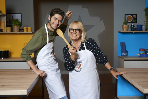 Las cocinas de la franquicia èggo presiden el plató del nuevo programa ‘Con dos fogones’ de Telemadrid