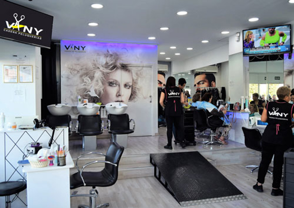 Creación de autoempleo en el sector de la peluquería en Zaragoza gracias a la franquicia Vany