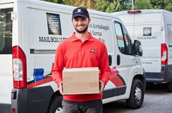 Según ha comprobado la franquicia Mail Boxes Etc, crece un 42% la venta de tarjetas, felicitaciones navideñas