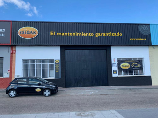 Apertura de la nueva franquicia Centro Midas en Villanueva de la Serena