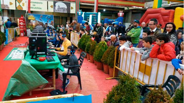 La red de franquicias PCBox Torrelavega celebra un torneo de Fortnite con 700 participantes