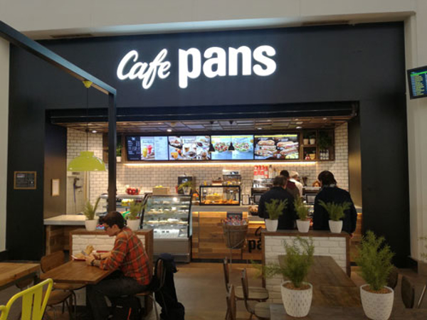 El aeropuerto de Málaga estrena su primera franquicia Café Pans