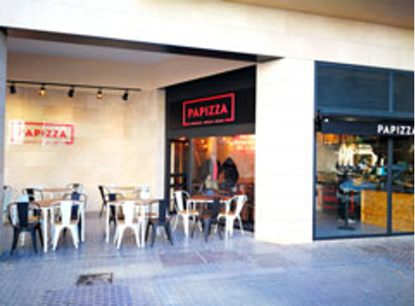 Foodbox abre en Sevilla una nueva franquicia Papizza