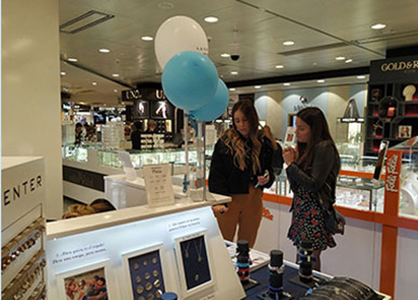 La red de franquicias Luxenter celebra el Día de la Madre en los centros El Corte Inglés 